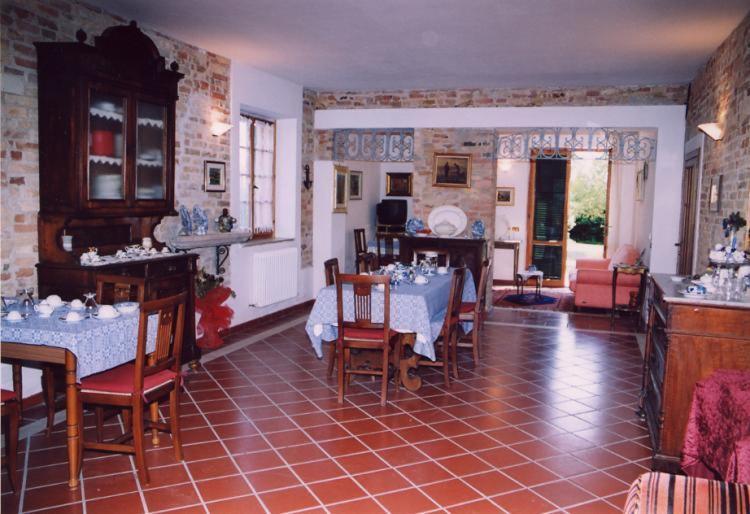 Bed&Breakfast Giardino Agritourist Controguerra エクステリア 写真