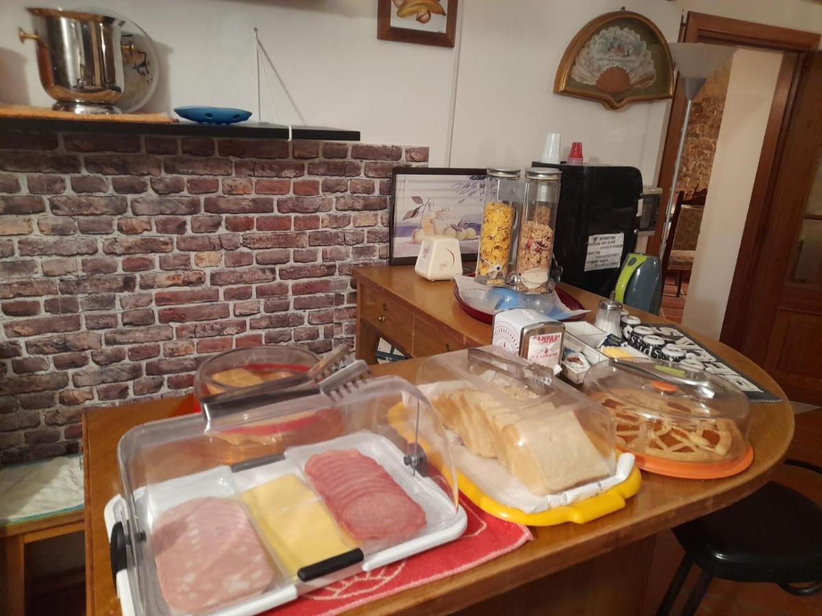 Bed&Breakfast Giardino Agritourist Controguerra エクステリア 写真