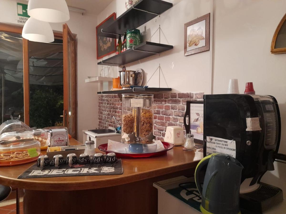 Bed&Breakfast Giardino Agritourist Controguerra エクステリア 写真